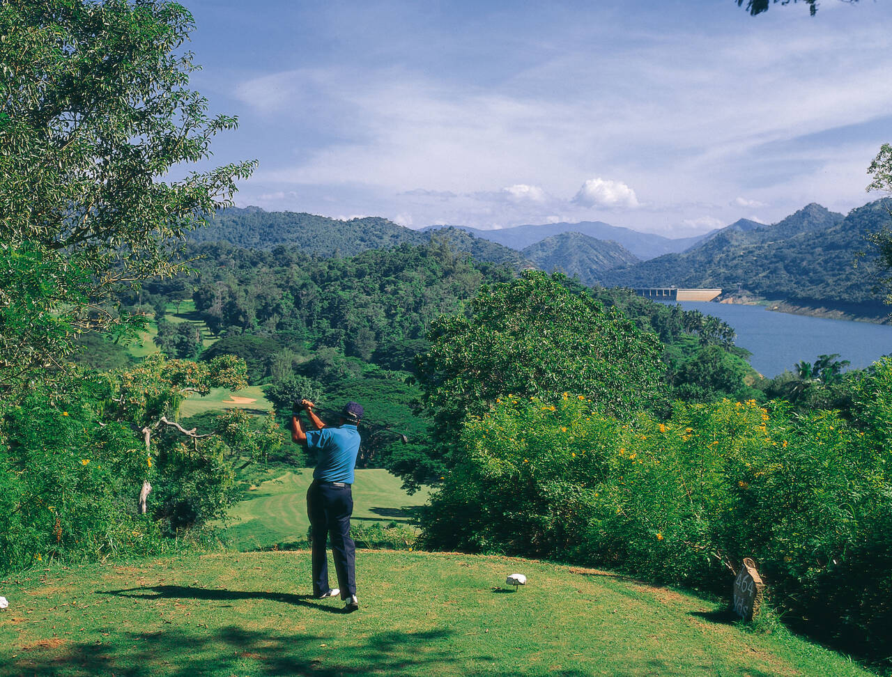 Victoria Golf & Country Resort